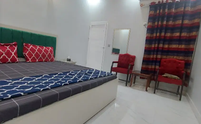 Gulshan Guest House Bedroom